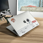 Astronaut MacBook Hard Case Cover (13–16″, Air & Pro)