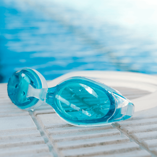 Choosing the Right Swimming Goggles: A Guide to Clear Vision and Comfort in the Water - dealskart.com.au