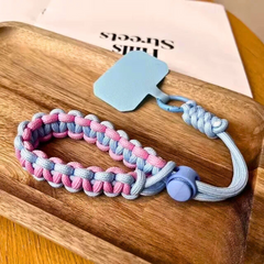Paracord Keychain Bracelet with Wrist Strap – Survival Style