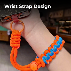 Paracord Keychain Bracelet with Wrist Strap – Survival Style