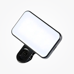 LED Selfie Light – Clip-On Rechargeable Fill Light