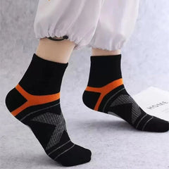 Men’s Breathable Sweat-Absorbing Sport Performance Socks