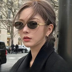 Trendy Oval UV400 Sunglasses for Women