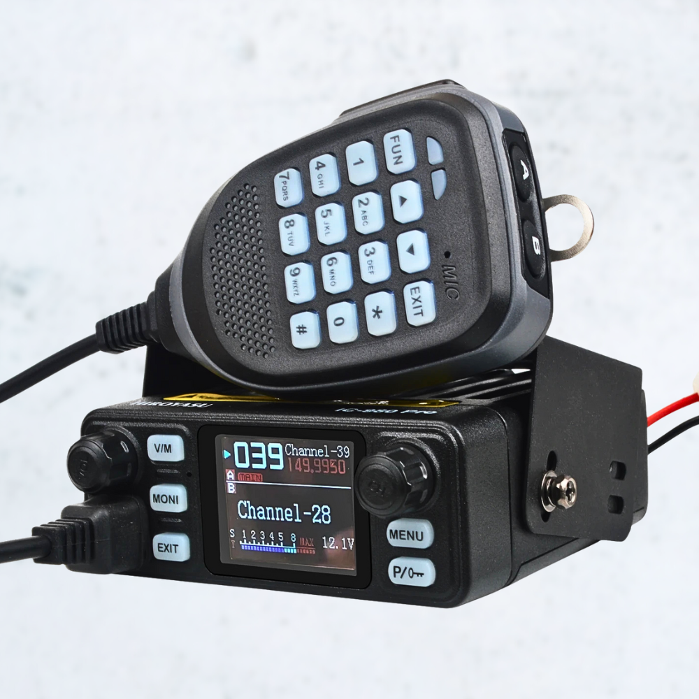 Dual-Band Mobile Radio — Keypad Mic & FM Receiver