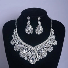 Women's Exquisite Silver Plated Necklace Set - With Tiara - dealskart.com.au