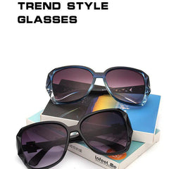 Women’s Fashion Luxury Square Frame Sunglass - dealskart.com.au