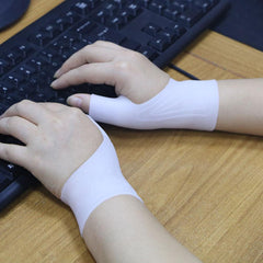 Wrist Support- 1 Pcs Silicone Therapy Thumb Support Gloves - dealskart.com.au
