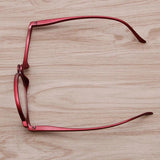 One-eyed Folding Reading Glasses (+1.0 to +4.0) - dealskart.com.au
