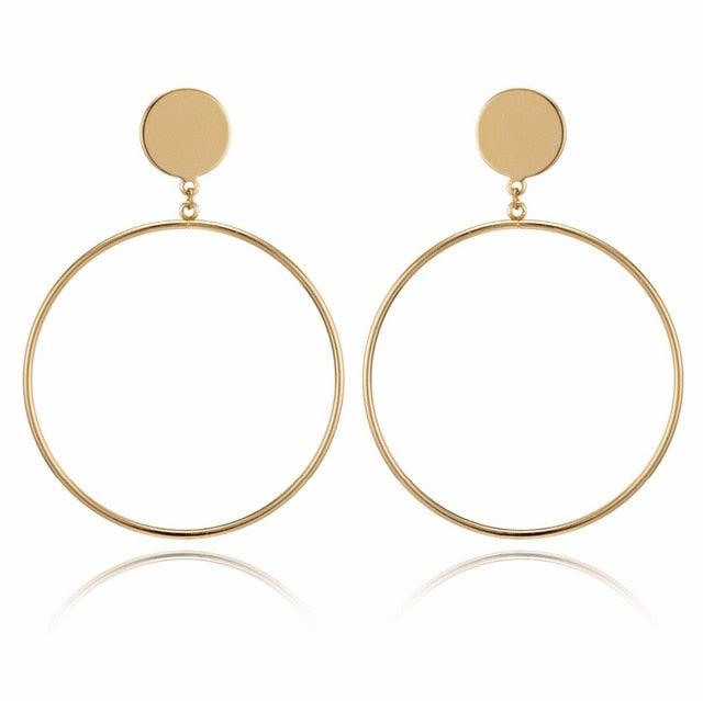 Iparam Women's Geometric Design Charming Earrings - Metal Toned - dealskart.com.au