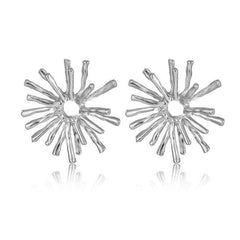 Iparam Women's Geometric Design Charming Earrings - Metal Toned - dealskart.com.au