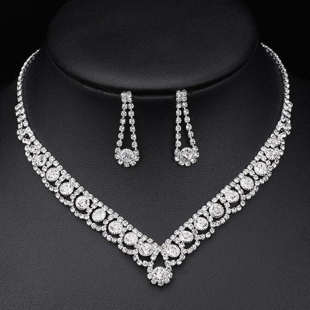Women's Sleek Designed Silver Plated Necklace Set - Crystal Studded - dealskart.com.au