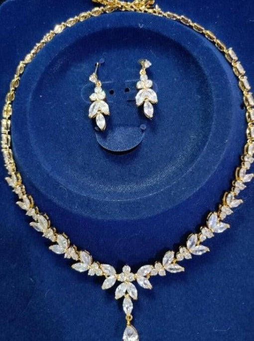 Emmaya Exquisite Women's Silver Finished Jewelry Set - dealskart.com.au