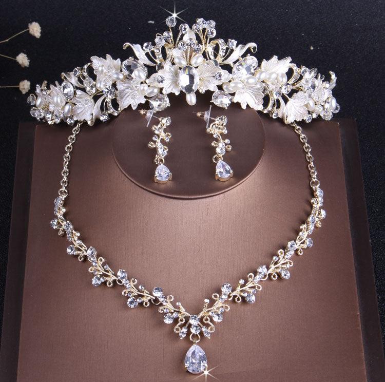 Women's Leaf Patterned Faux Pearl Studded Necklace Set - dealskart.com.au