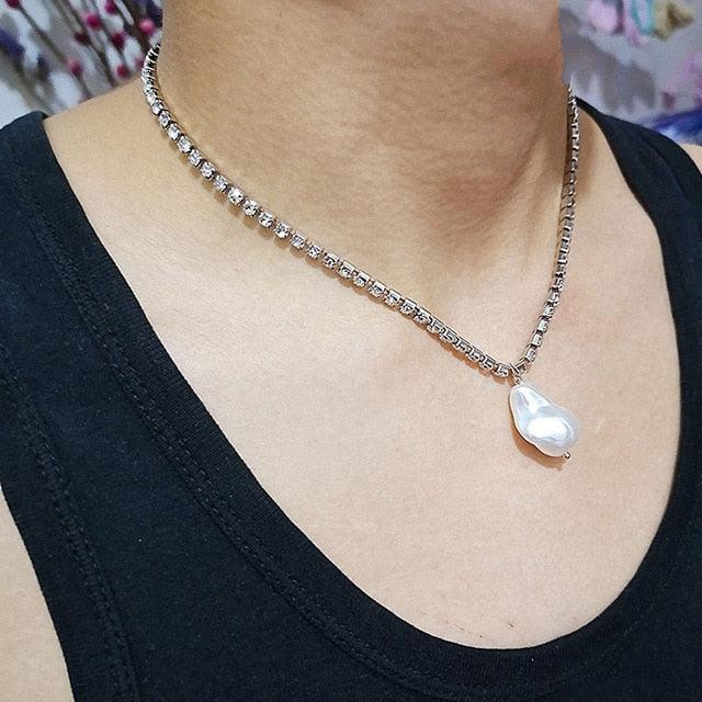 KMVEXO Fashion 2 Layers Pearls Geometric Pendants Necklace - dealskart.com.au